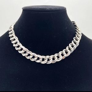 Big chunky silver tone necklace